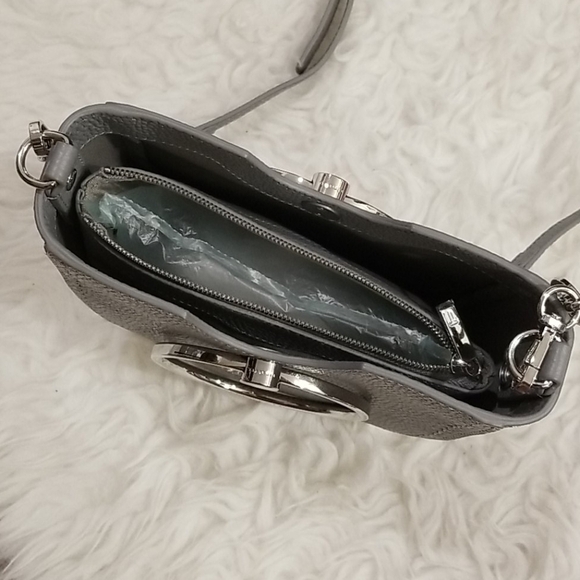 💕TED BAKER LONDON💕 Fiorel Circular Handle Shoulder Bag 100% Leather NWOT - Picture 7 of 10